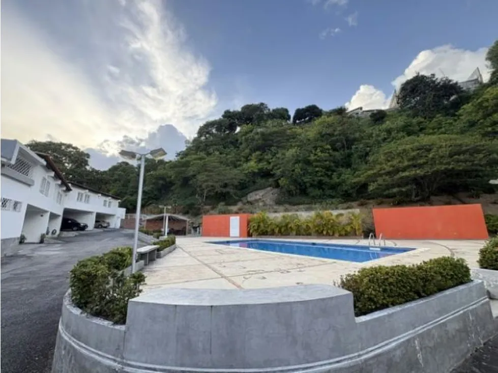 CASA EN SANTA PAULA OLGA - 3