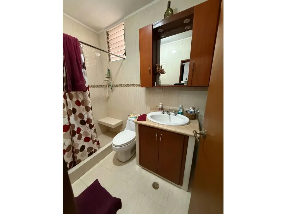 SE VENDE CASA EN LA TRINIDAD - 17