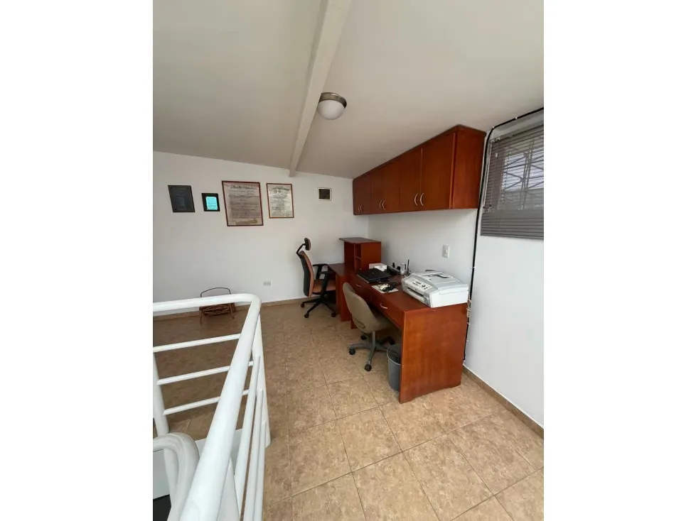 SE VENDE CASA EN LA TRINIDAD - 18