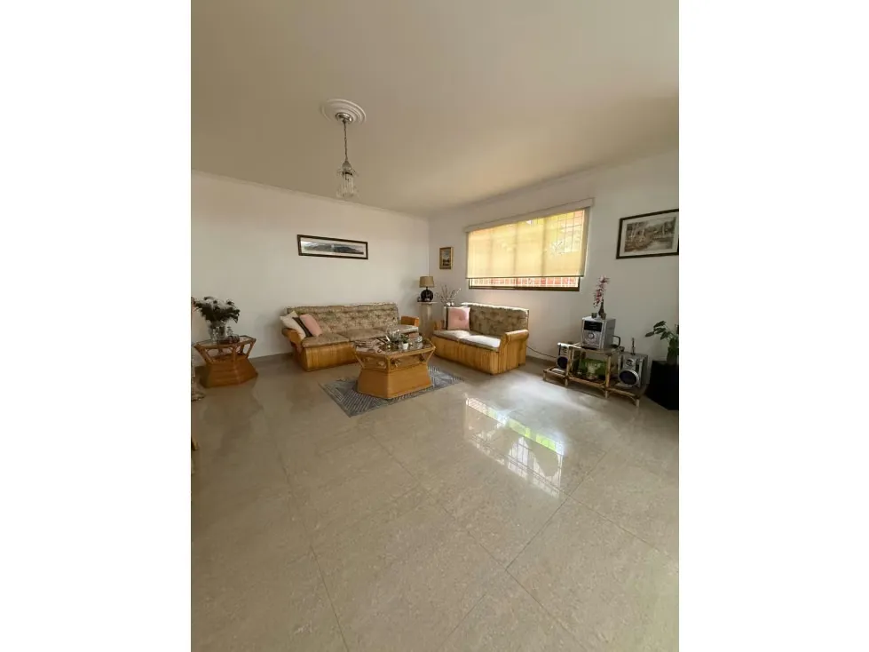 SE VENDE CASA EN LA TRINIDAD - 7