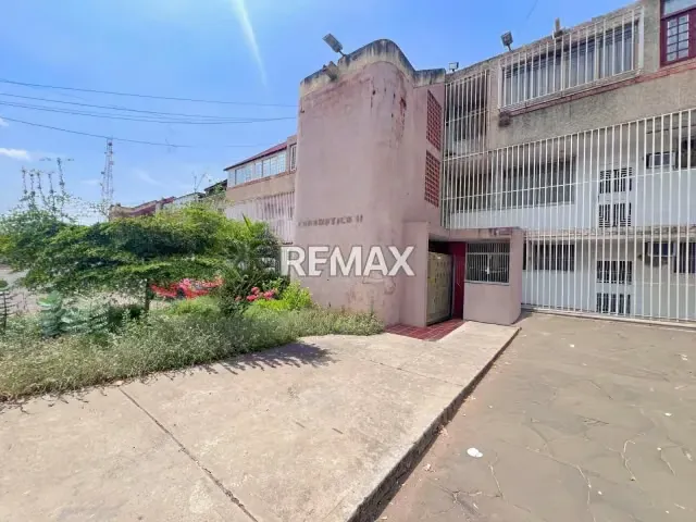 Apartamento en venta en la Urbanizacion Coromoto, San Francisco - 3
