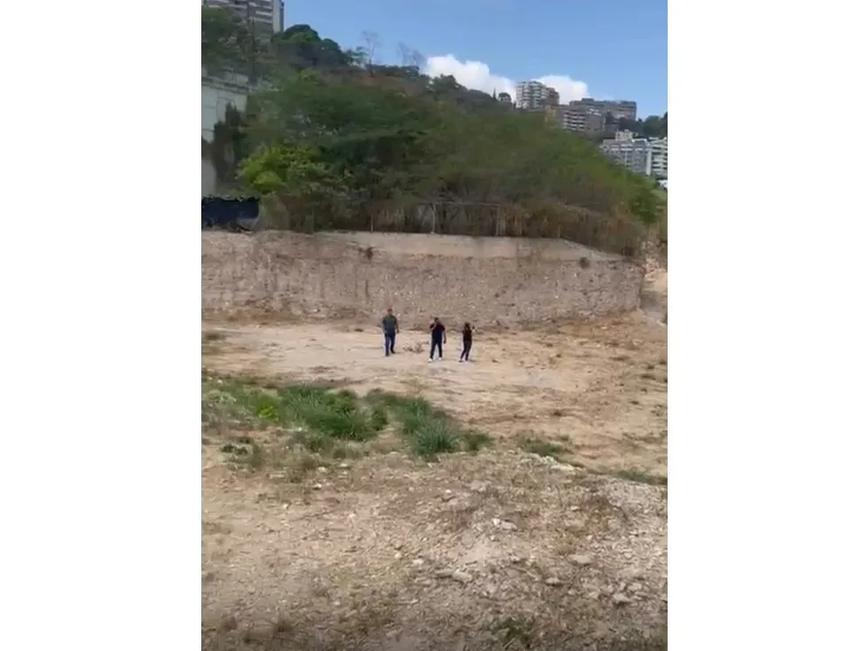Vendo terreno c/vista al Ávila 1730,30m2 Valle Arriba 6824 - 5