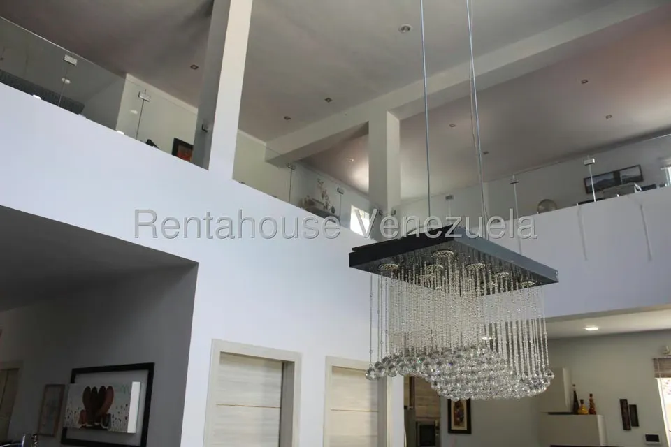 Casa (Multipes Niveles) en Venta en Altamira, Distrito Metropolitano - 23