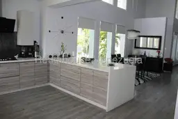 View 24