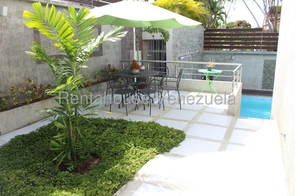 Casa (Multipes Niveles) en Venta en Altamira, Distrito Metropolitano - 40