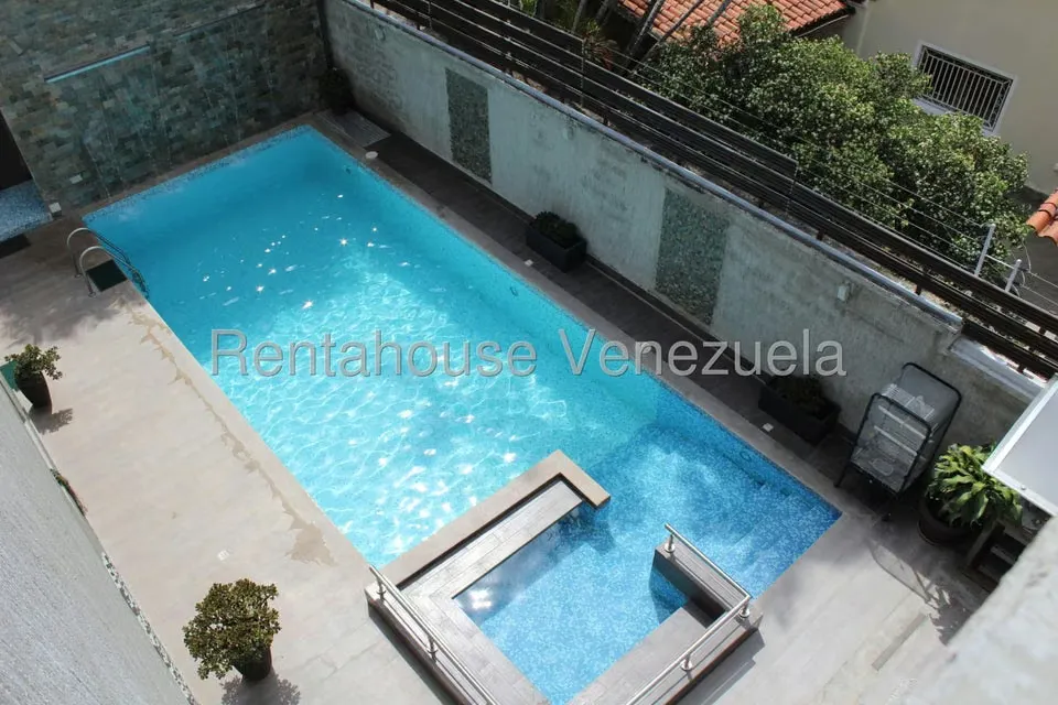 Casa (Multipes Niveles) en Venta en Altamira, Distrito Metropolitano - 41