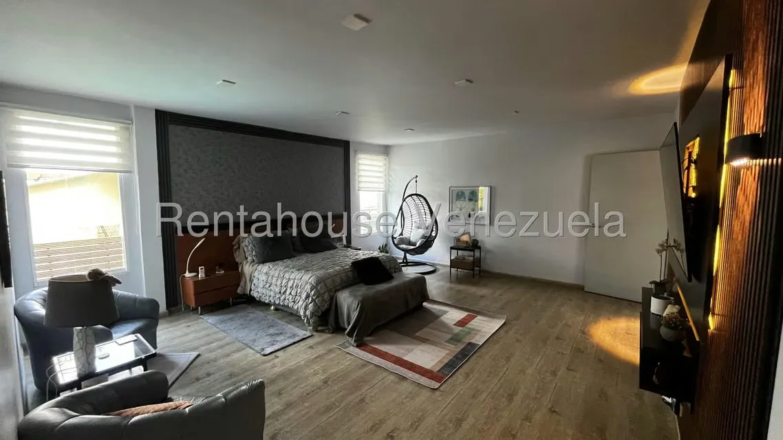 Casa (Multipes Niveles) en Venta en Altamira, Distrito Metropolitano - 75