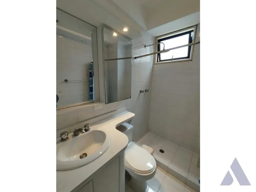 Vendo apartamento 160m2 Urbanización Miranda 7930 - 14