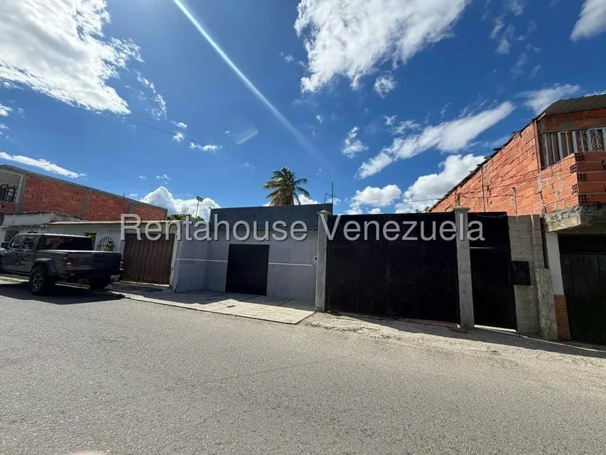 Casa (1 Nivel) en Venta en Centro, Lara - 15