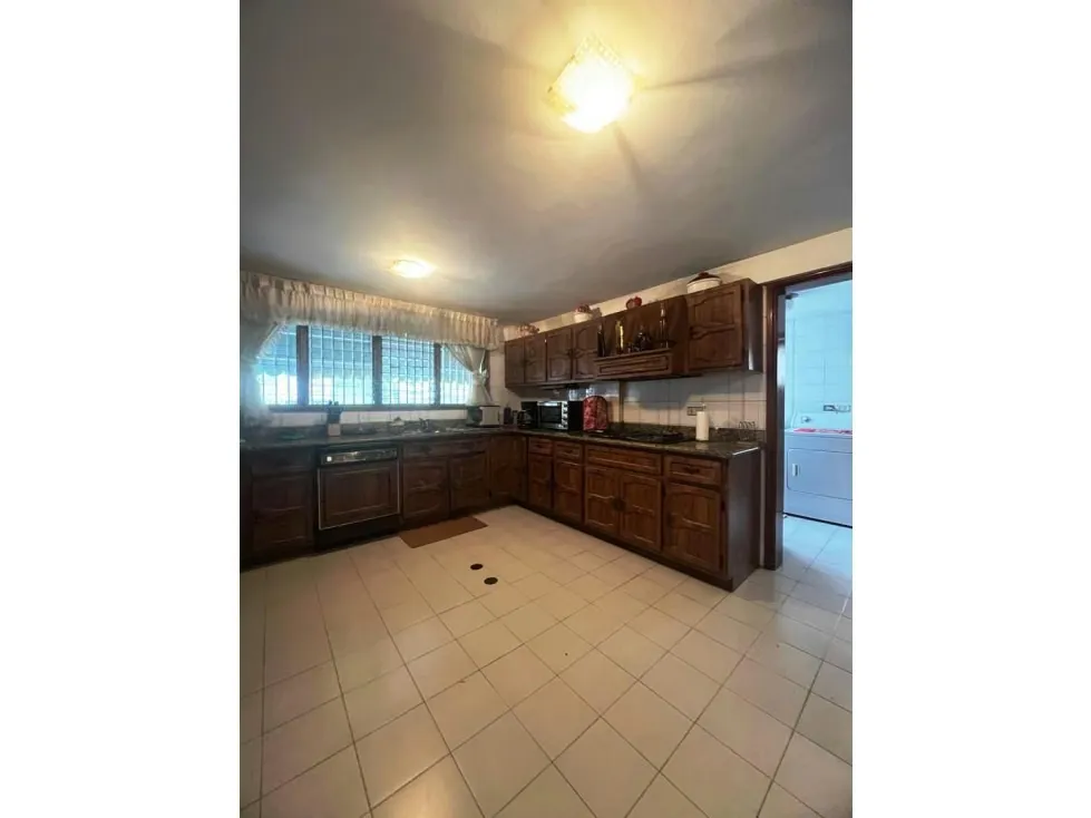 CASA - COLINAS DE TAMANACO - 580 Mts2 - 6