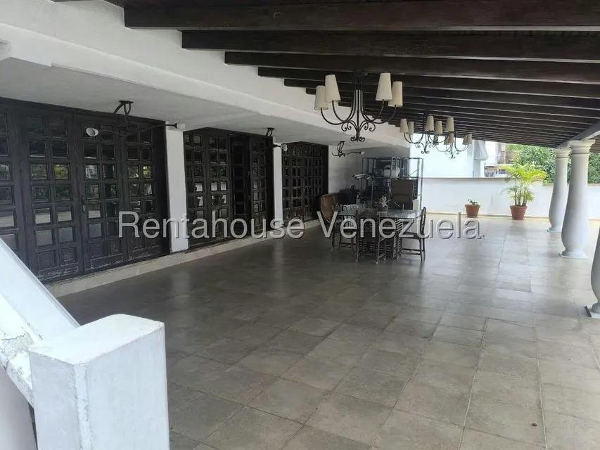 Casa (Multipes Niveles) en Venta en El Marques, Distrito Metropolitano - 55