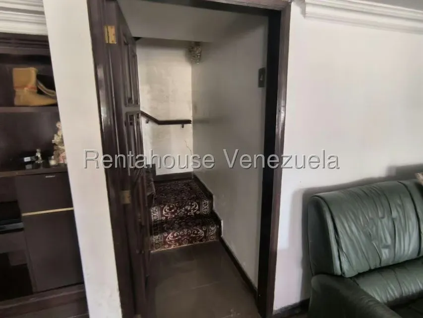 Casa (Multipes Niveles) en Venta en El Marques, Distrito Metropolitano - 61