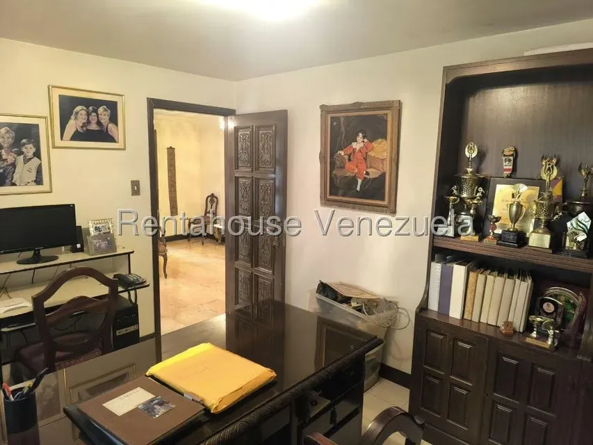 Casa (Multipes Niveles) en Venta en El Marques, Distrito Metropolitano - 68