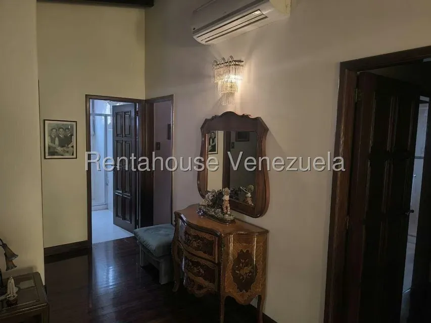 Casa (Multipes Niveles) en Venta en El Marques, Distrito Metropolitano - 71