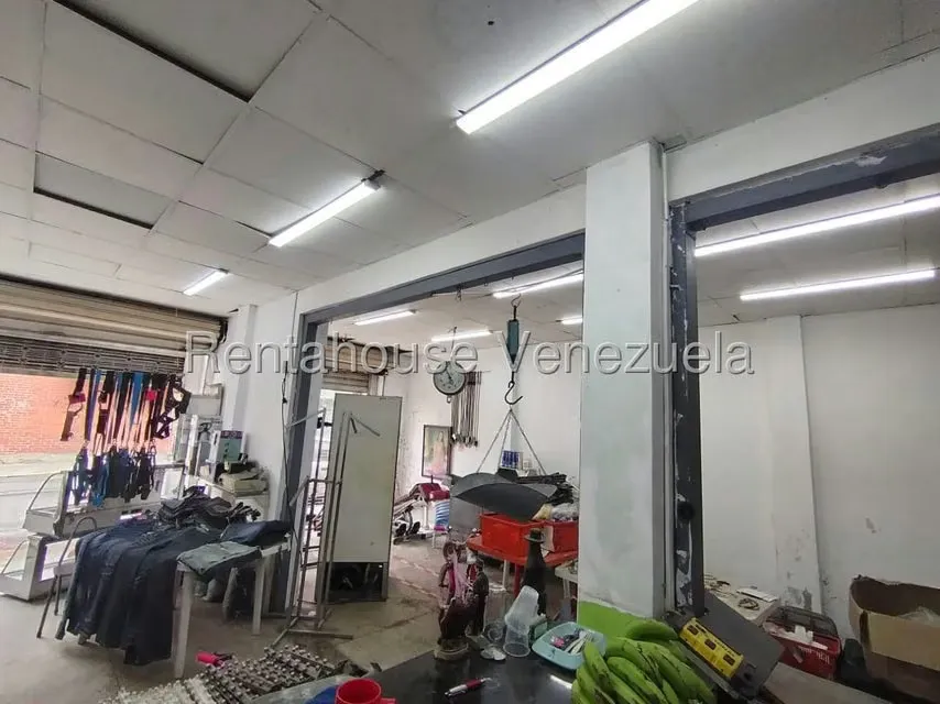 Casa (1 Nivel) en Venta en Centro, Lara - 3