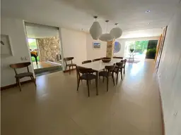 View 10
