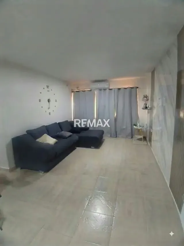 Comodo Apartamento en alquiler - 3