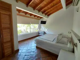 Vista 12