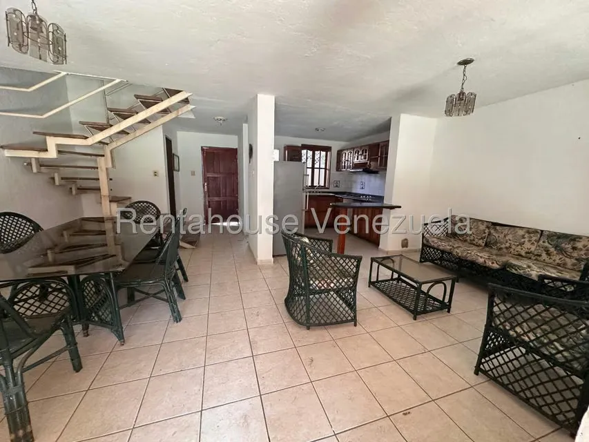 Casa (Duplex) en Venta en Plaza Antigua, Portuguesa - 4