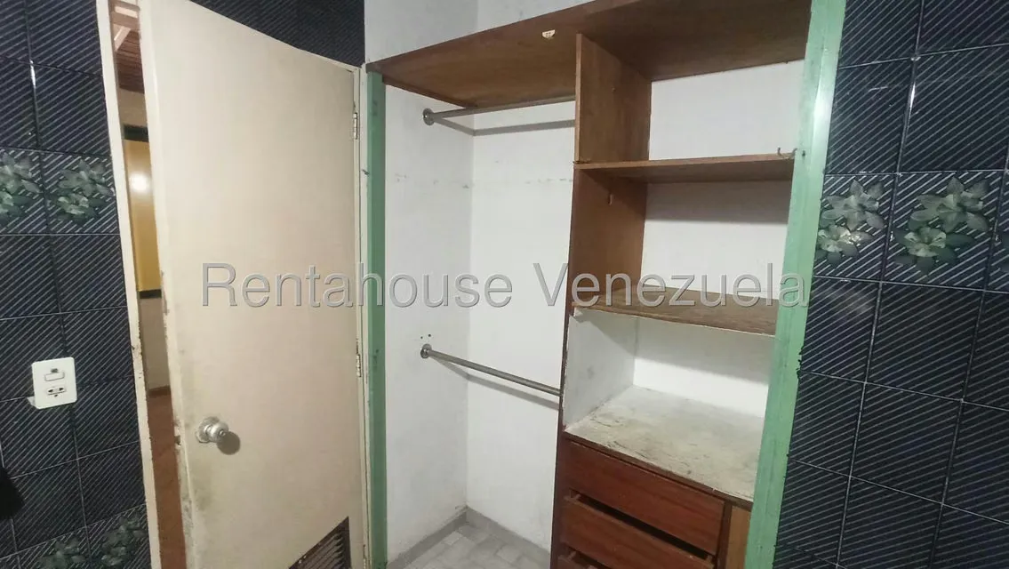 Casa (Duplex) en Venta en Valle Arriba, Miranda - 14