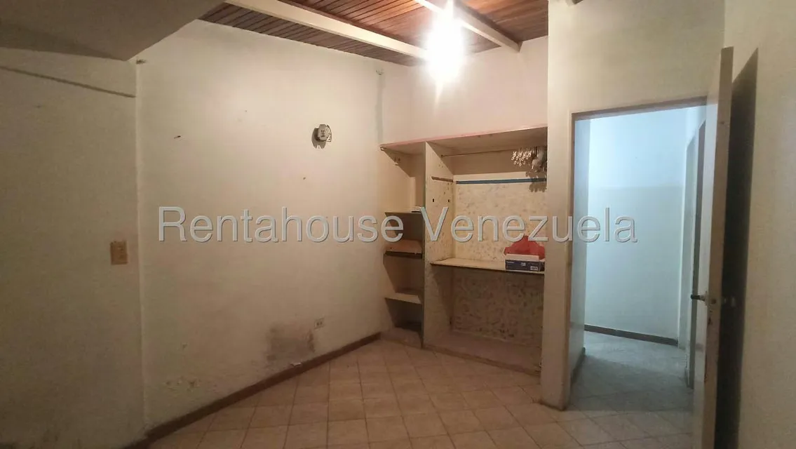 Casa (Duplex) en Venta en Valle Arriba, Miranda - 17