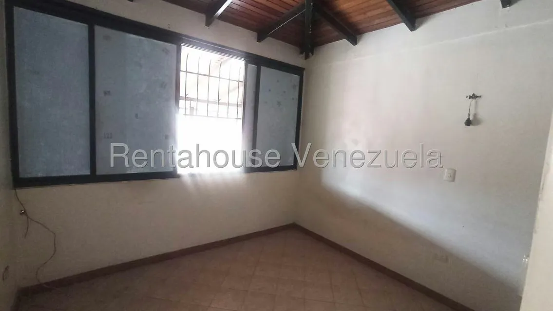 Casa (Duplex) en Venta en Valle Arriba, Miranda - 19