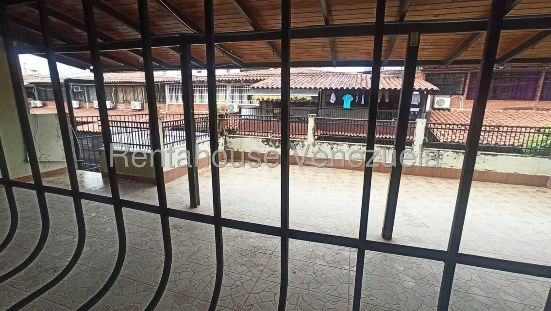 Casa (Duplex) en Venta en Valle Arriba, Miranda - 21