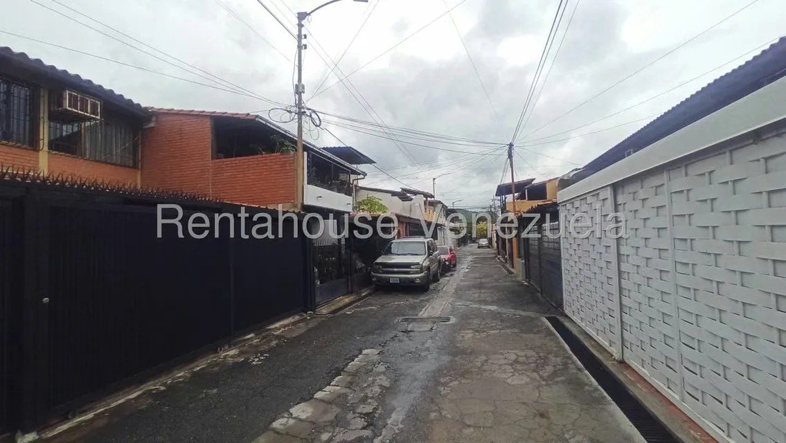 Casa (Duplex) en Venta en Valle Arriba, Miranda - 23