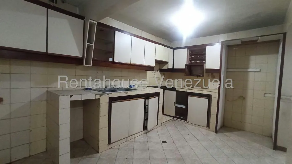 Casa (Duplex) en Venta en Valle Arriba, Miranda - 6