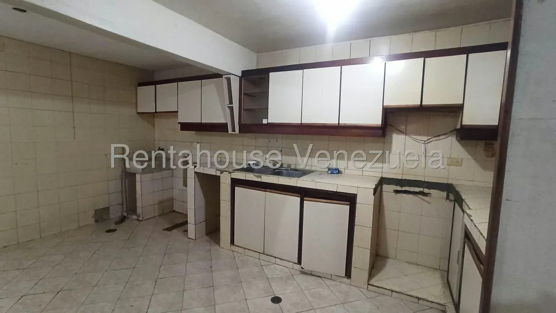 Casa (Duplex) en Venta en Valle Arriba, Miranda - 8