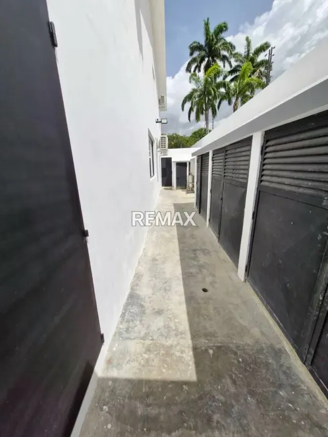 Moderna casa recién remodelada en La Viña - 14
