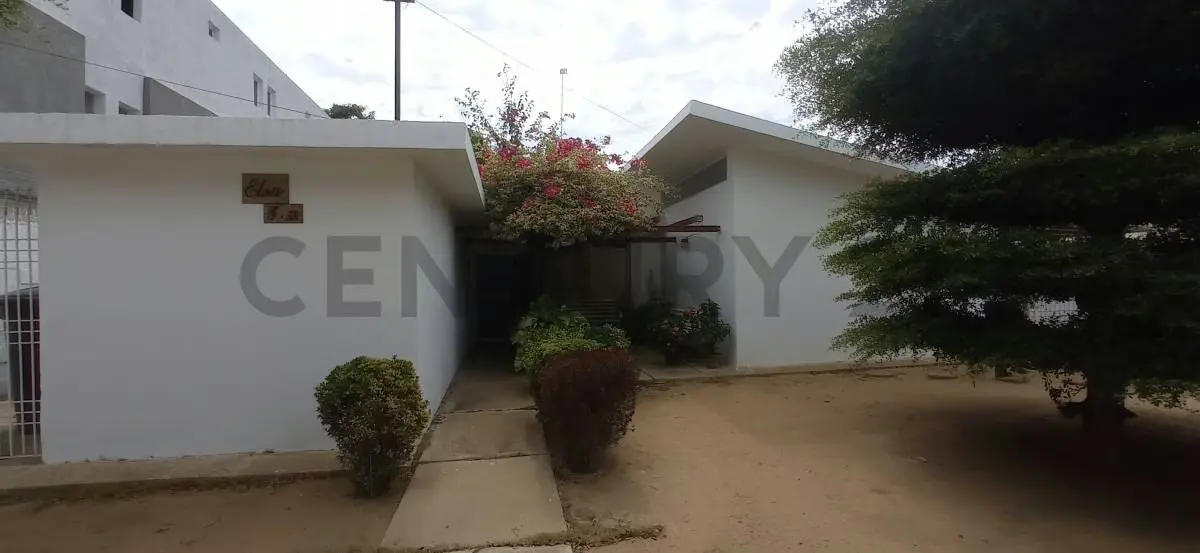 Venta de Casa Residencial y Comercial en Sector Irama - 2