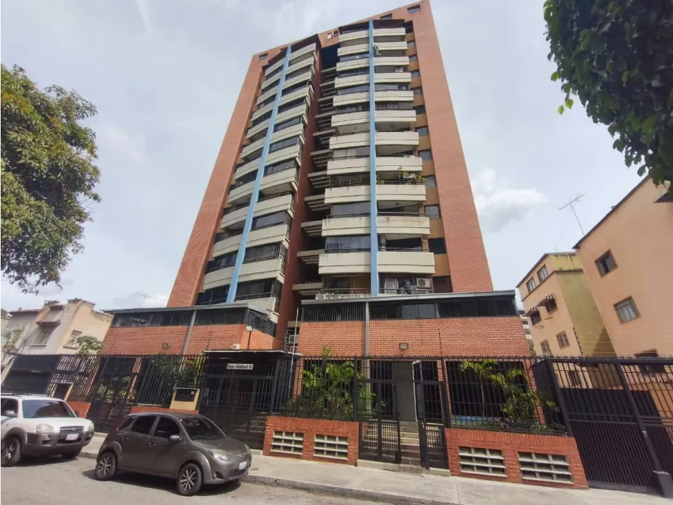 Se alquila oficina 55m2 Bello Monte 8096