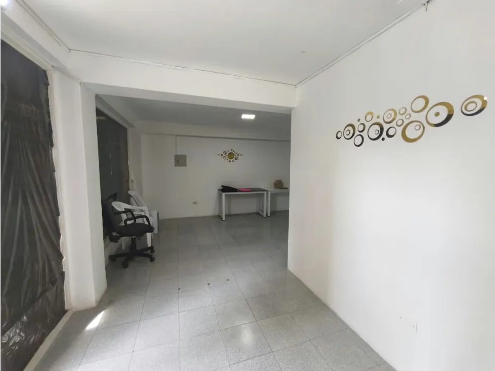 Se alquila oficina 55m2 Bello Monte 8096 - 4