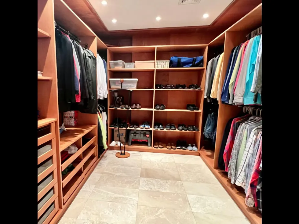 Vendo penthouse 650m2 5h/5b/6p Los Palos Grandes 6967 - 21