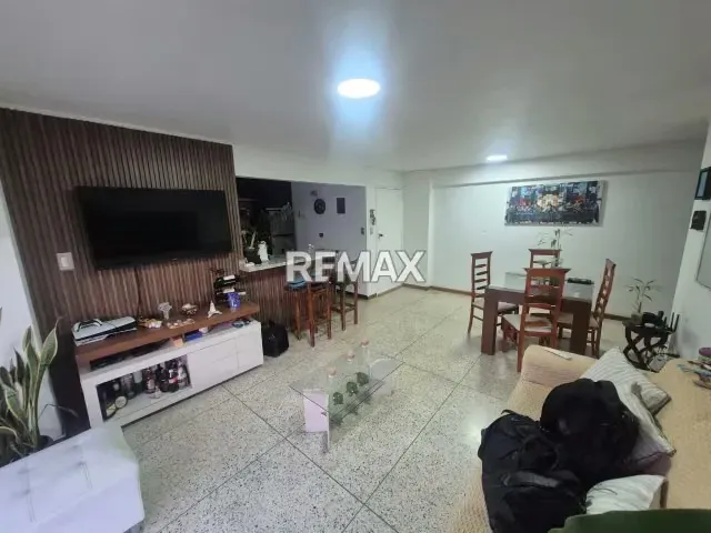 BELLO APARTAMENTO REMODELADO CON TERRAZA - 12