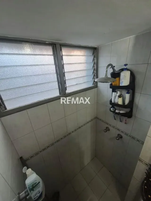 BELLO APARTAMENTO REMODELADO CON TERRAZA - 4