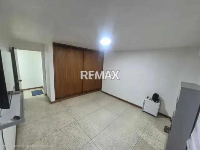 BELLO APARTAMENTO REMODELADO CON TERRAZA - 6