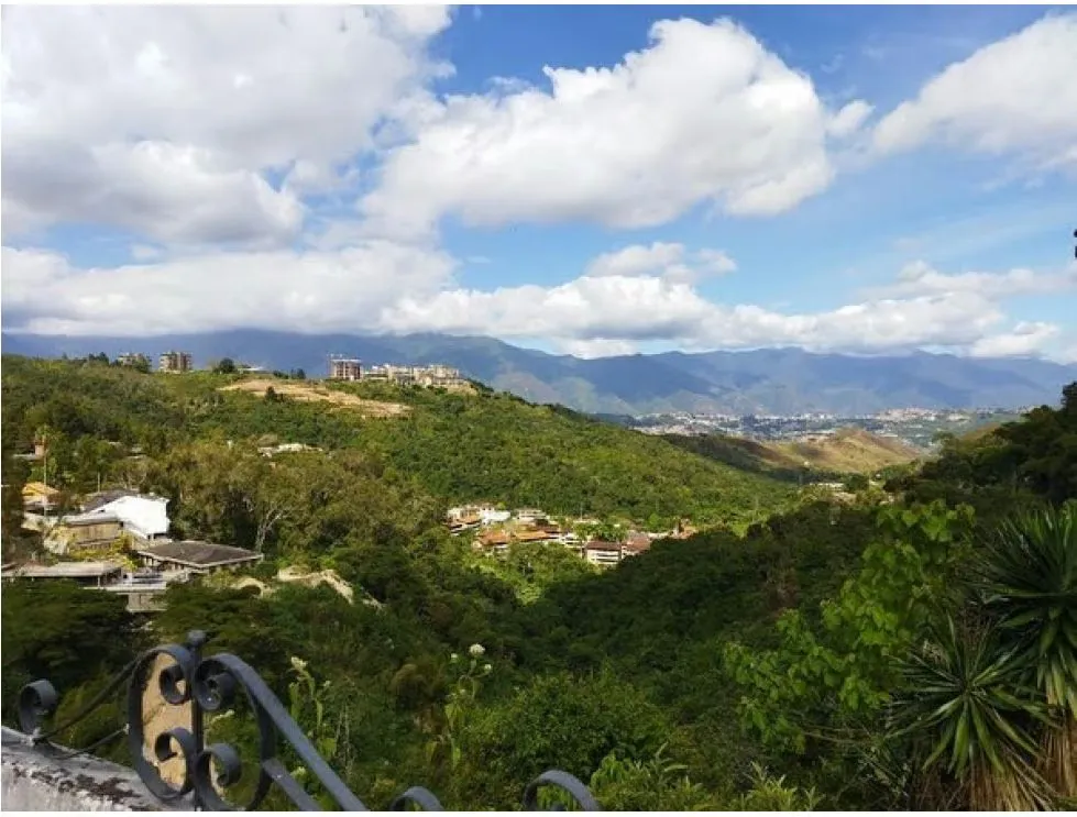 Se vende Casa 1.874,50m² 4h/3b/7p La Lagunita - 3