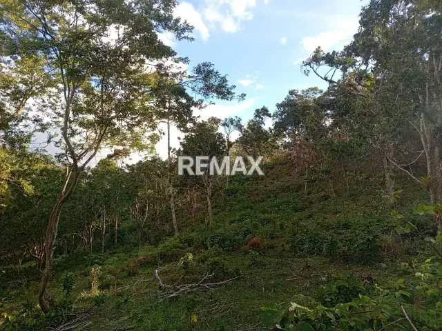 Se vende terreno en la aldea tampacon