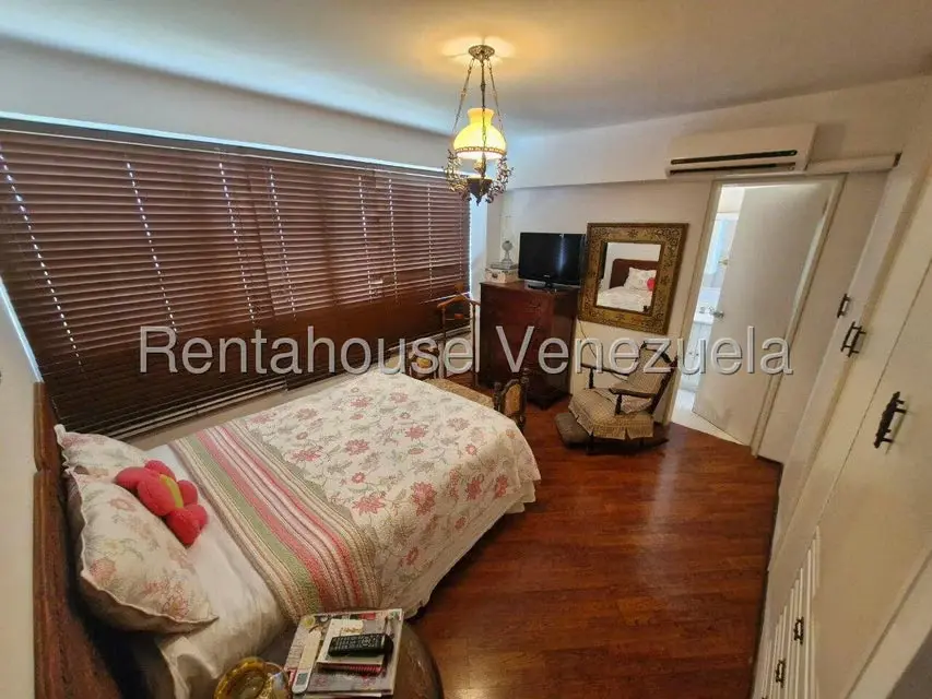 Apartamento (Penthouse) en Venta en Los Naranjos del Cafetal, Distrito Metropolitano - 19
