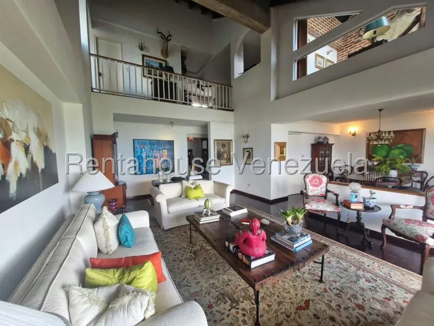 Apartamento (Penthouse) en Venta en Los Naranjos del Cafetal, Distrito Metropolitano - 3