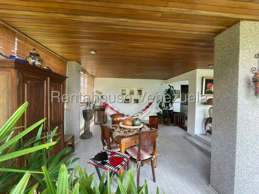 Apartamento (Penthouse) en Venta en Los Naranjos del Cafetal, Distrito Metropolitano - 10