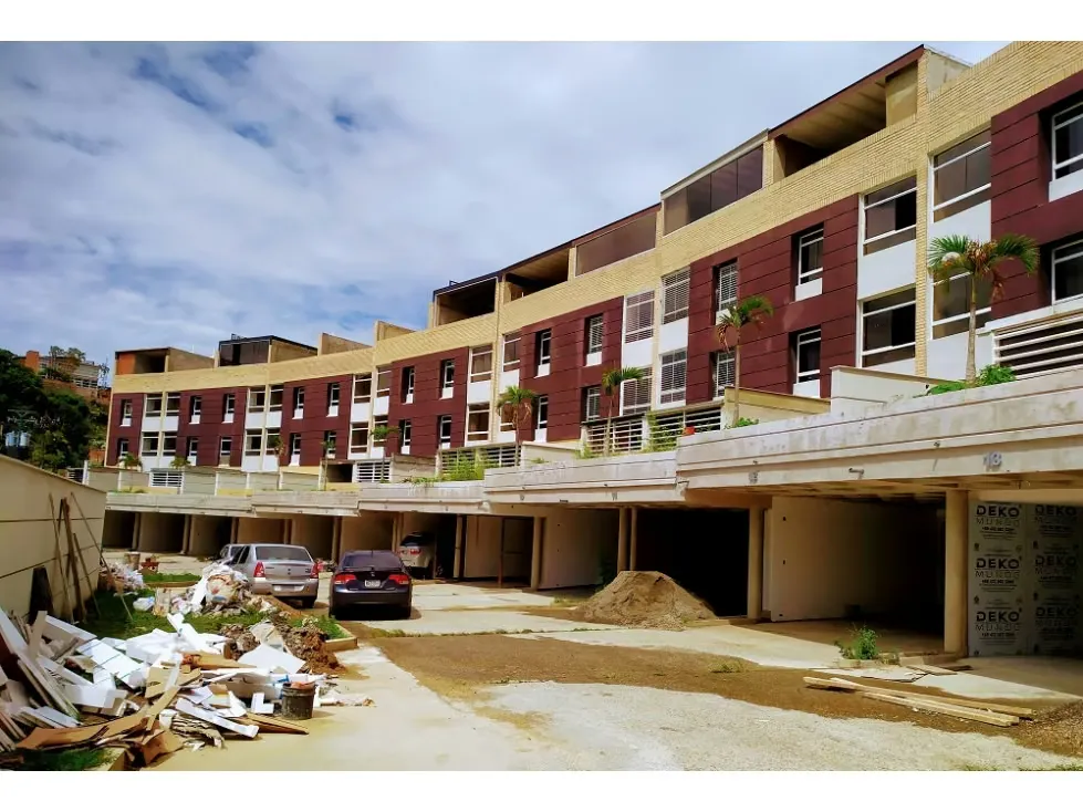 VENTA DE TOWN HOUSE EN LA TAHONA - 12