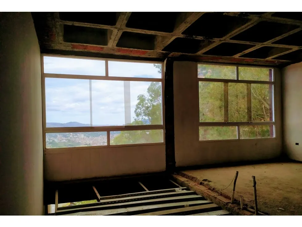 VENTA DE TOWN HOUSE EN LA TAHONA - 3