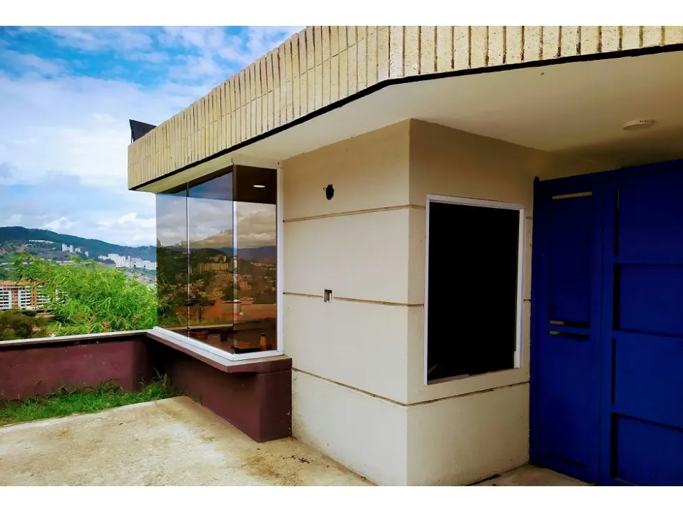 VENTA DE TOWN HOUSE EN LA TAHONA - 9