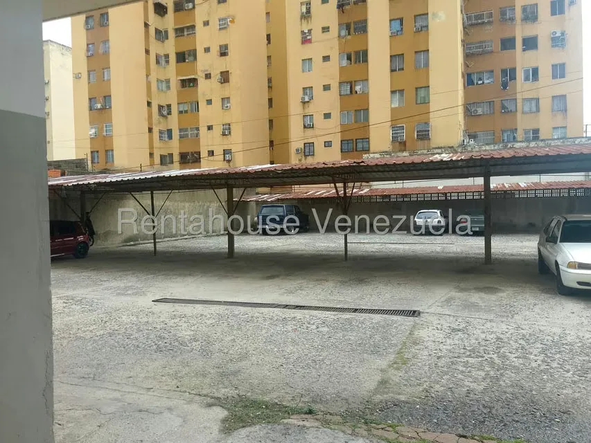 Apartamento (1 Nivel) en Venta en La Candelaria, Carabobo - 30
