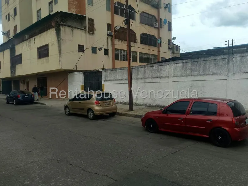 Apartamento (1 Nivel) en Venta en La Candelaria, Carabobo - 5