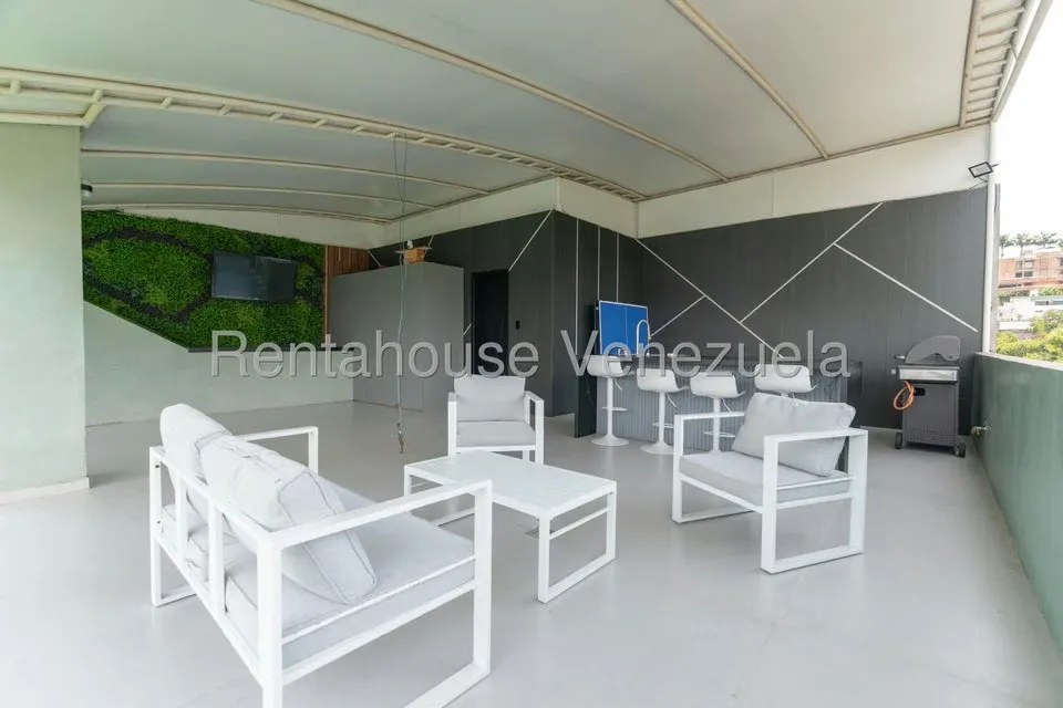Apartamento (Penthouse) en Venta en Colinas de Los Chaguaramos, Distrito Metropolitano - 26