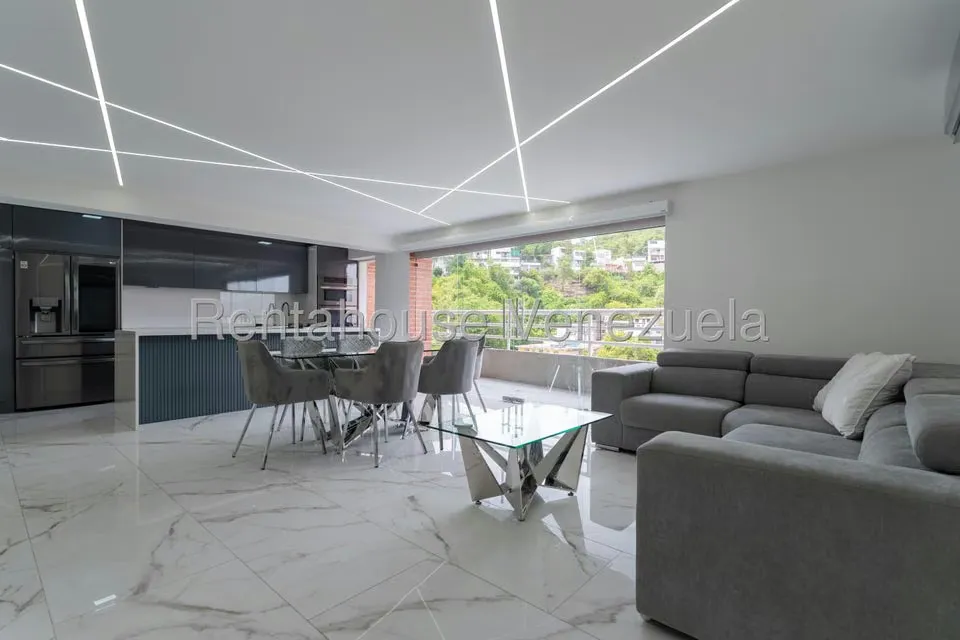 Apartamento (Penthouse) en Venta en Colinas de Los Chaguaramos, Distrito Metropolitano - 4